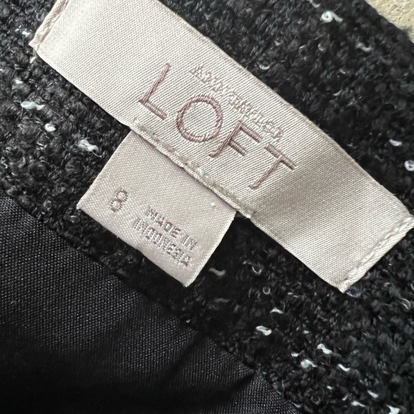 Loft Black Zip-Up Tweed Shift Skirt - Picture 5 of 9